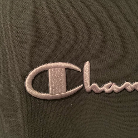NEW champion hoodie - Picture 4 of 4